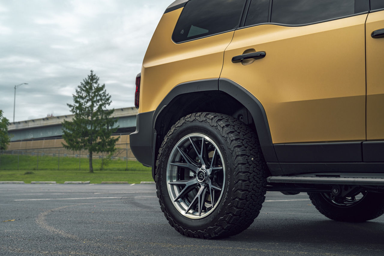 2024 Toyota Land Cruiser - Fuel CATALYST - Black | Wheel Pros